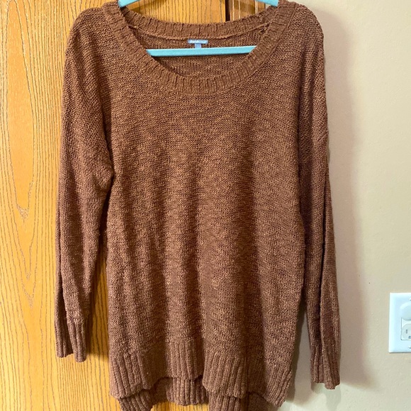 Sweater - Picture 1 of 3